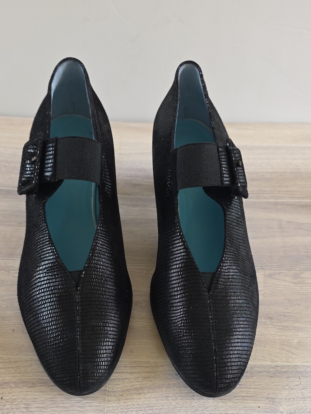 Thierry Rabotin Womens Textured Suede Heeled Mary Jane Black Sz 39.5 EU/ 8.5 US